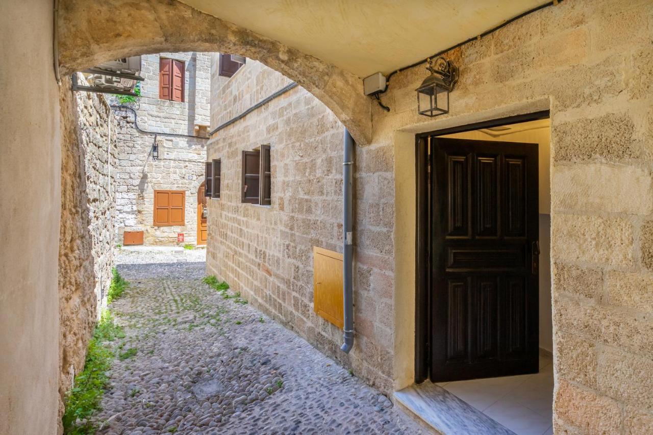 Medieval Poem Rhodes City Extérieur photo